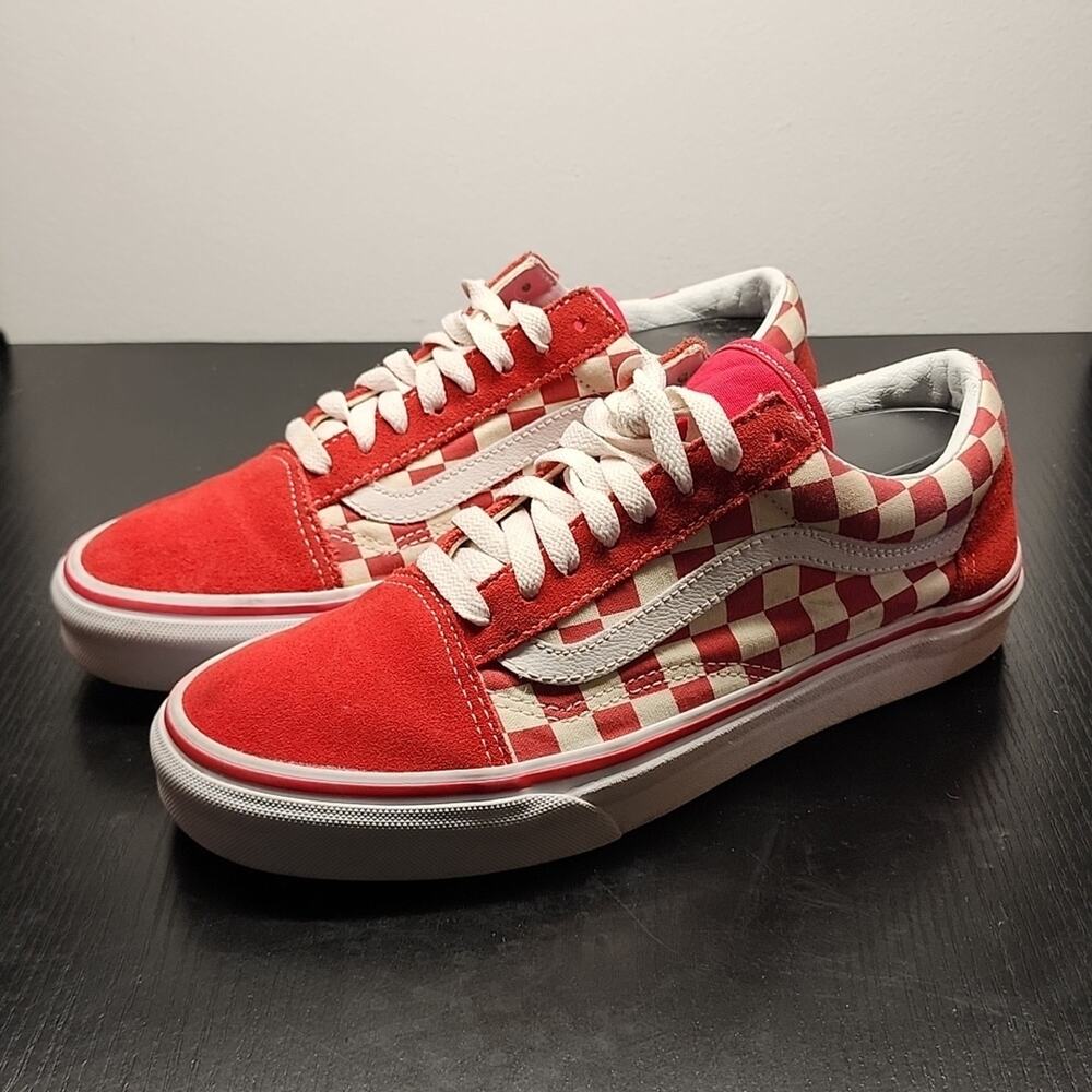 VANS OFF THE WALL RED CHECKERED LACE UPS WAFFLE SOLES IN GUC☆MENS 7☆ WOMAN'S 8.5